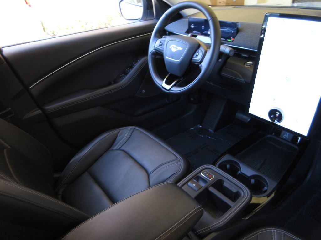 Certified 2025 Ford Mustang Mach-E Premium RWD image 20