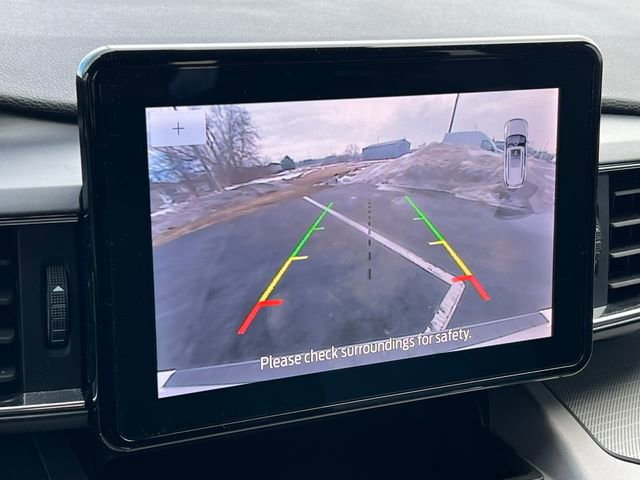 Certified 2023 Ford Explorer XLT w/ Equipment Group 202A image 31