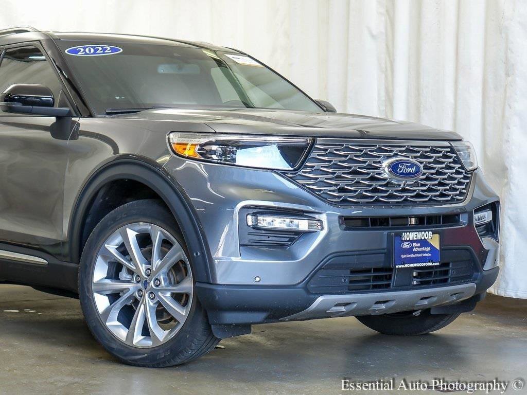 Certified 2022 Ford Explorer Platinum w/ Equipment Group 601A image 2