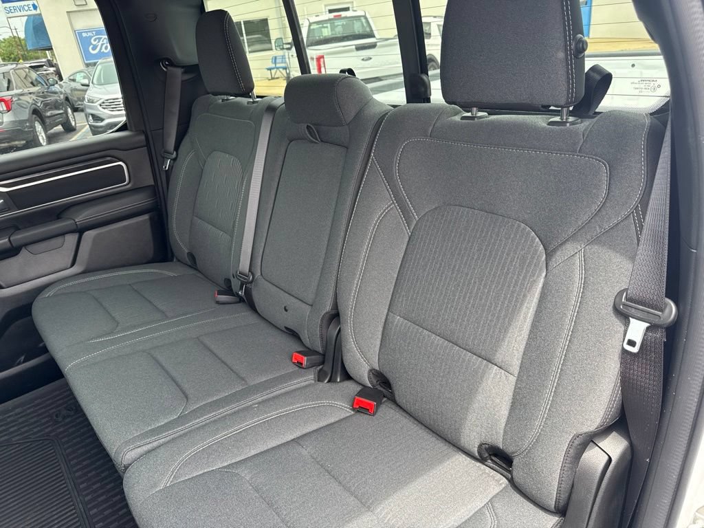 Used 2023 RAM 1500 Big Horn AWD/4WD image 32