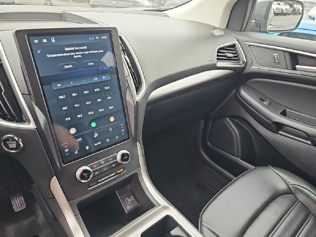 Certified 2024 Ford Edge SEL AWD/4WD image 23