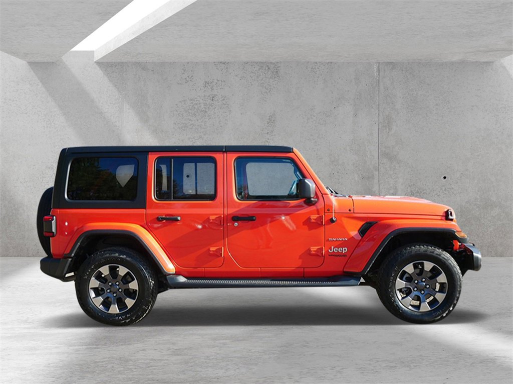 Used 2018 Jeep Wrangler Unlimited Sahara image 2