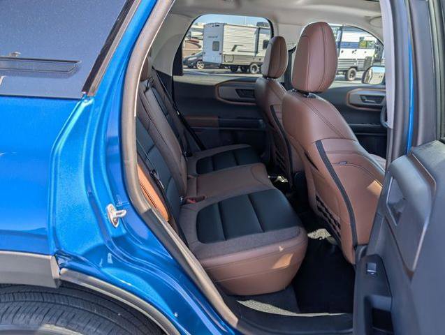Certified 2025 Ford Bronco Sport Outer Banks w/ Outer Banks Tech Package+ AWD/4WD image 20
