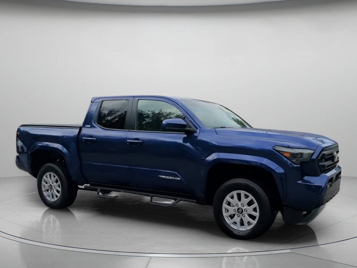 Used 2025 Toyota Tacoma SR5 RWD image 34