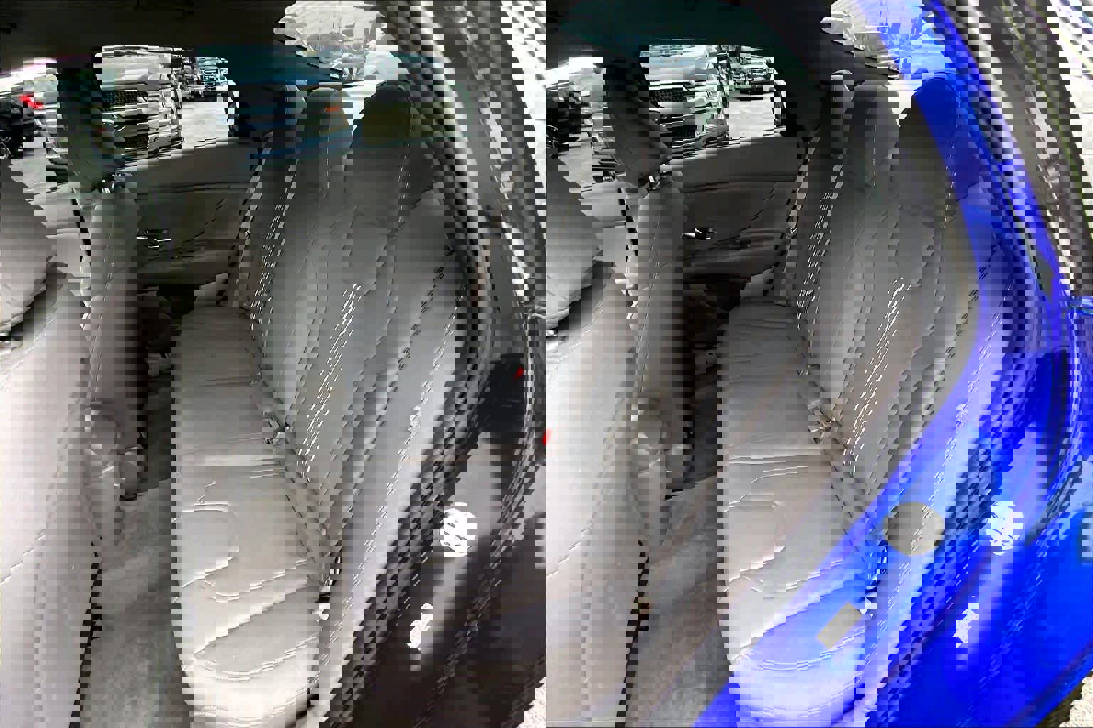 Used 2024 Hyundai Elantra SEL image 18