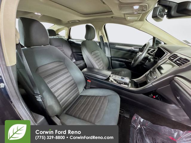 Certified 2019 Ford Fusion SE image 28