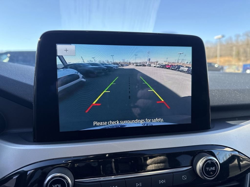 Certified 2022 Ford Escape SE image 13