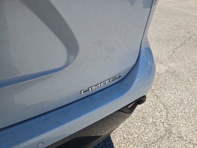 Used 2023 Toyota Highlander L image 7