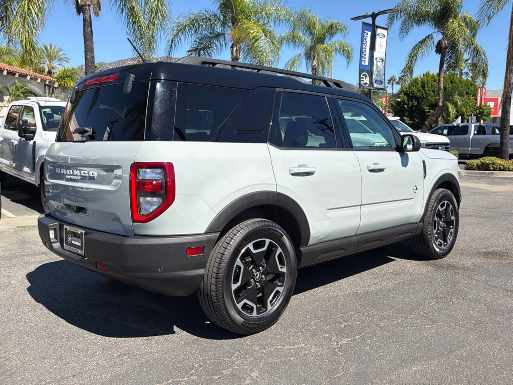Certified 2022 Ford Bronco Sport Outer Banks w/ Tech Package AWD/4WD image 13
