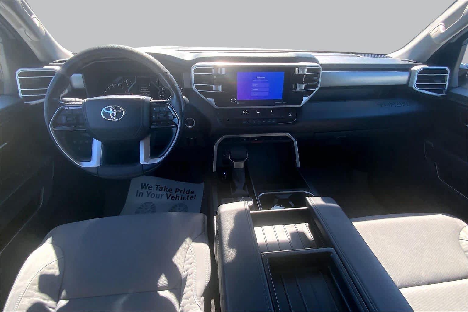 Used 2023 Toyota Tundra SR5 w/ SR5 Convenience Package AWD/4WD image 16