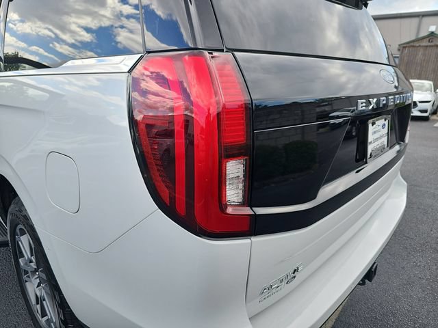 Certified 2025 Ford Expedition Active AWD/4WD image 40