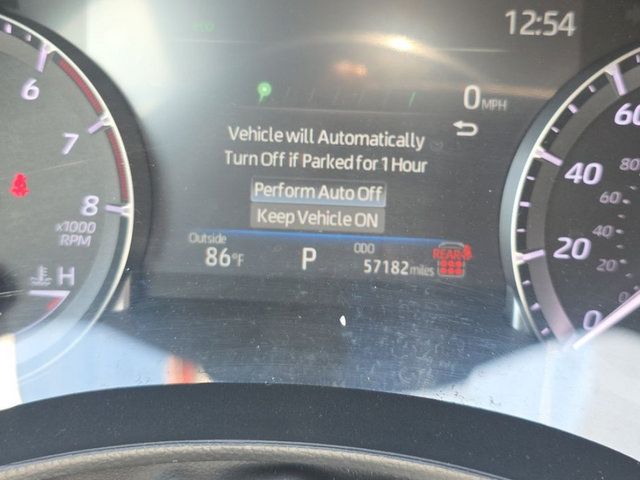 Used 2024 Toyota Highlander LE FWD image 8