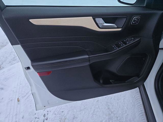 Certified 2021 Ford Escape Titanium w/ Titanium Elite Package image 11