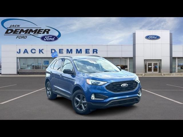 Certified 2024 Ford Edge SEL w/ Sport Appearance Package AWD/4WD image 1