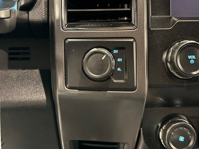 Certified 2019 Ford F150 XLT w/ Equipment Group 302A Luxury AWD/4WD image 18