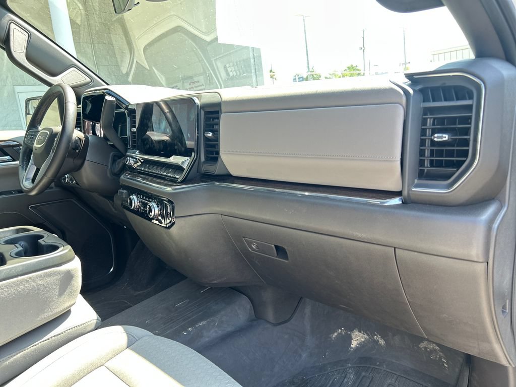 Used 2023 GMC Sierra 1500 SLE RWD image 27