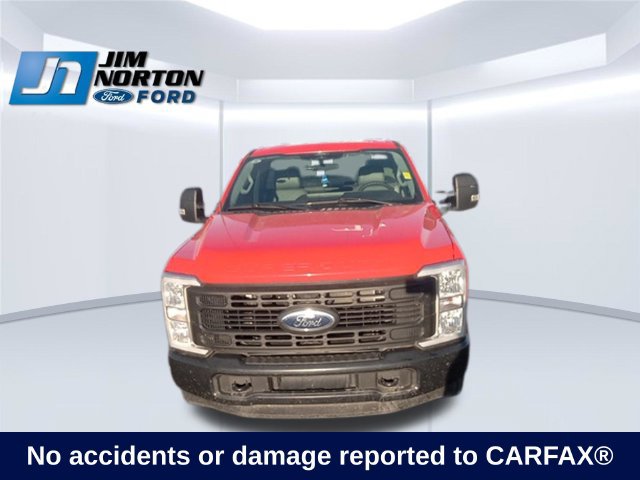 Certified 2024 Ford F250 XL RWD image 3