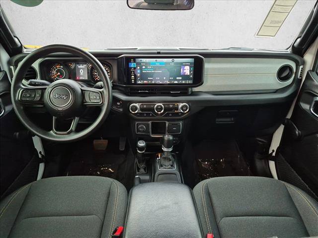 Used 2024 Jeep Wrangler Unlimited Sport AWD/4WD image 17