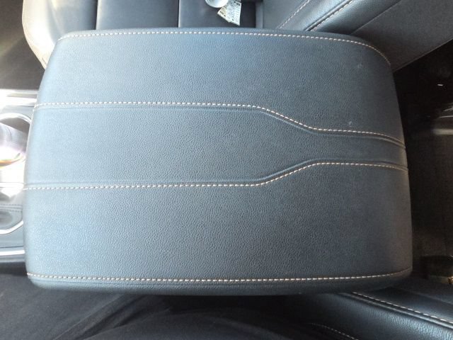 Used 2020 Chevrolet Traverse RS w/ LPO, Floor Liner Package FWD image 35