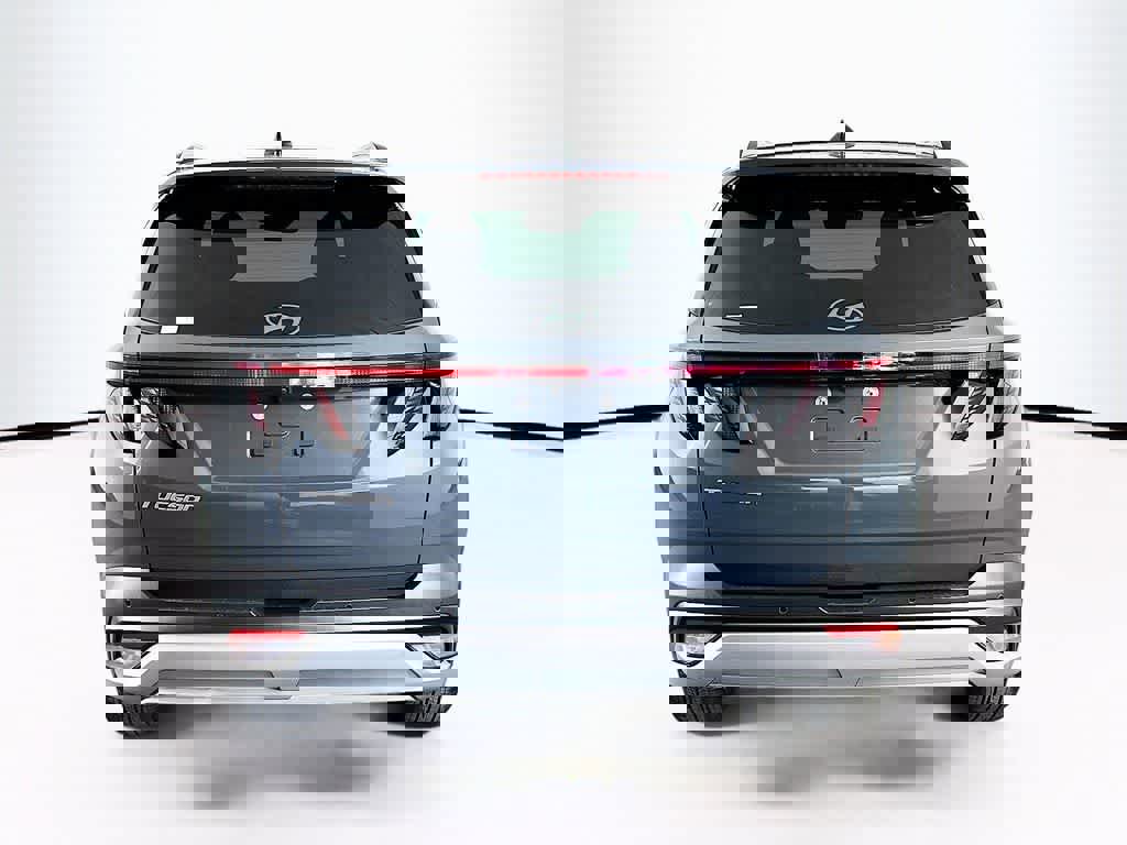Used 2025 Hyundai Tucson Limited image 4