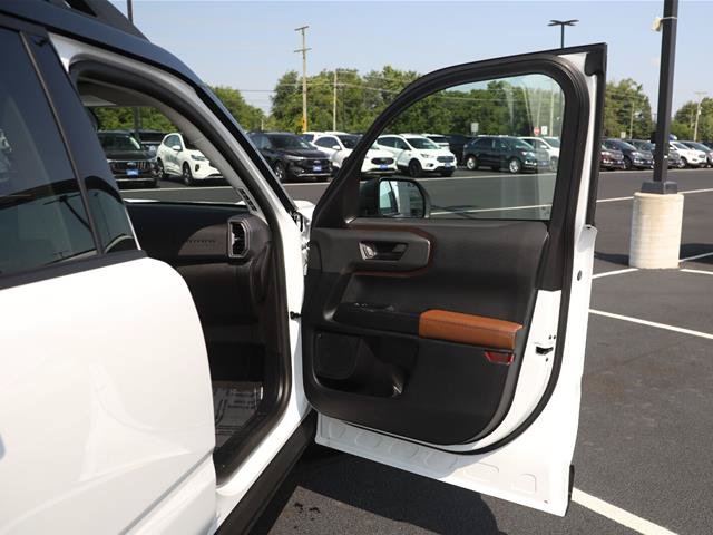Certified 2025 Ford Bronco Sport Outer Banks w/ Outer Banks Tech Package+ AWD/4WD image 26
