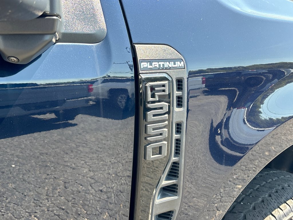 Certified 2025 Ford F250 Platinum AWD/4WD image 12