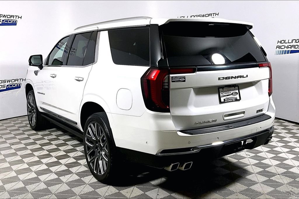 Used 2025 GMC Yukon Denali Ultimate AWD/4WD image 8