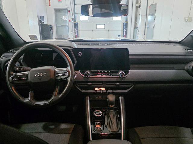 Used 2023 Chevrolet Colorado Trail Boss AWD/4WD image 25