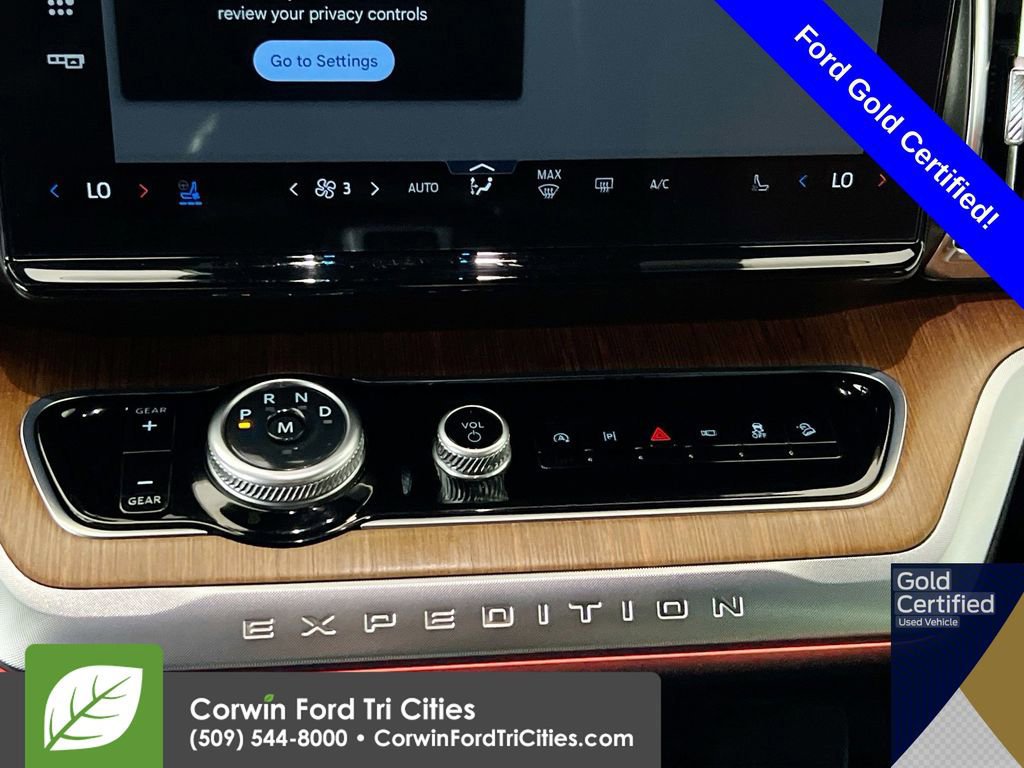 Certified 2025 Ford Expedition Max King Ranch image 13