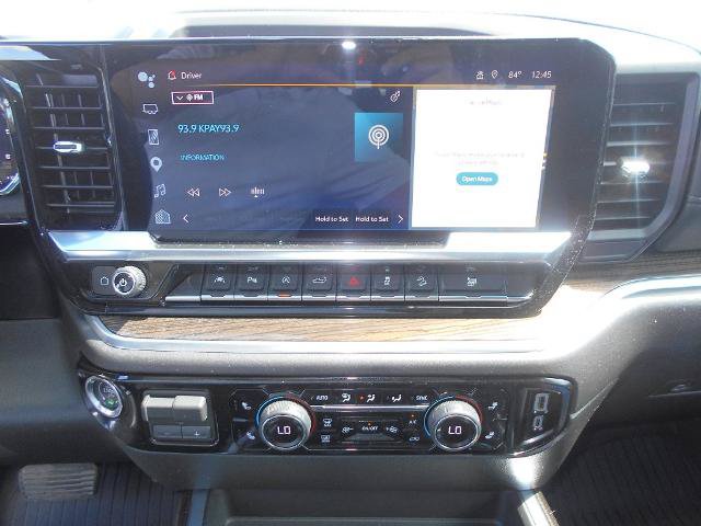 Used 2026 Chevrolet Silverado 1500 RST AWD/4WD image 3