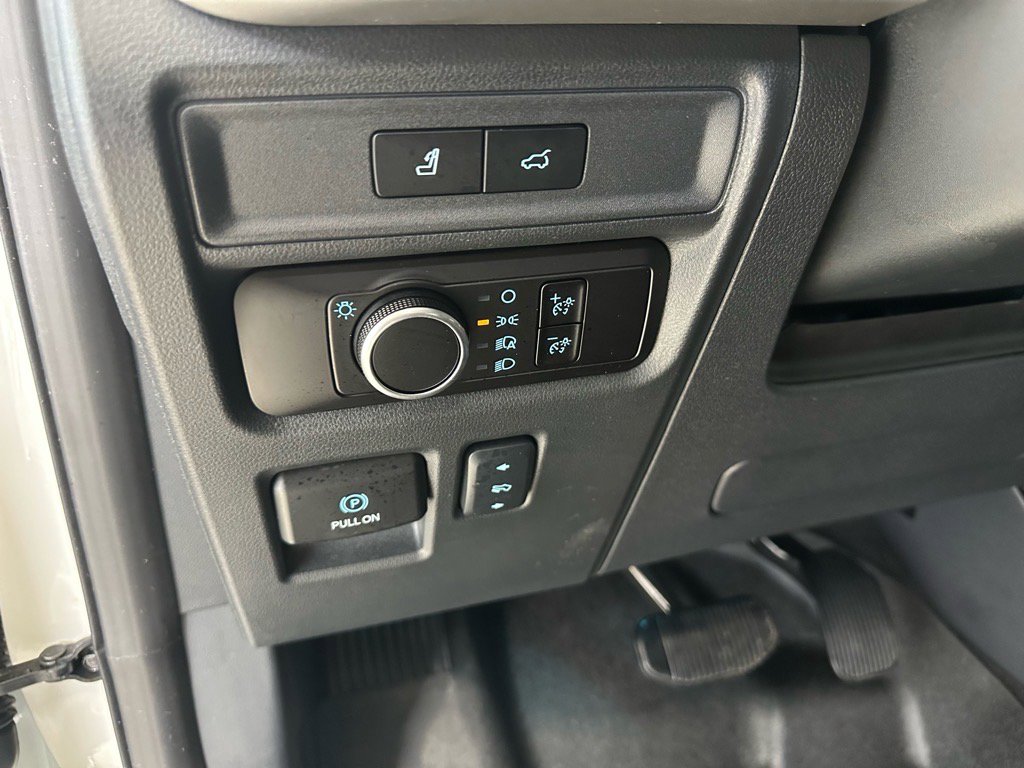 Certified 2024 Ford Expedition Max XLT image 35