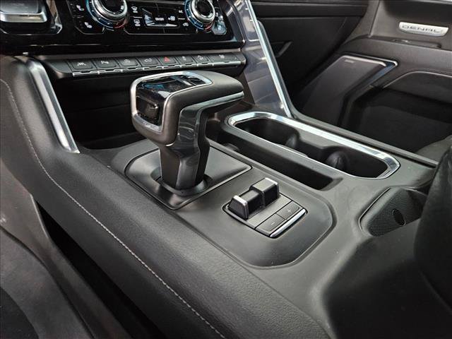Used 2023 GMC Sierra 1500 Denali w/ Technology Package AWD/4WD image 11