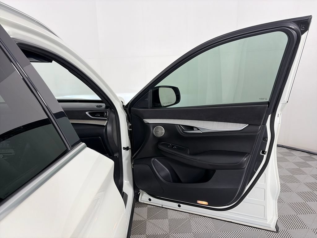 Used 2019 INFINITI QX50 Essential w/ Sensory Package AWD/4WD image 30