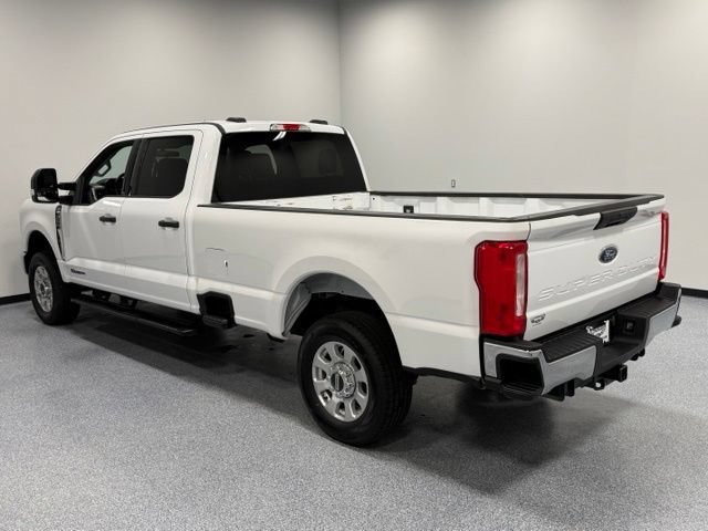 Certified 2024 Ford F250 XLT AWD/4WD image 9