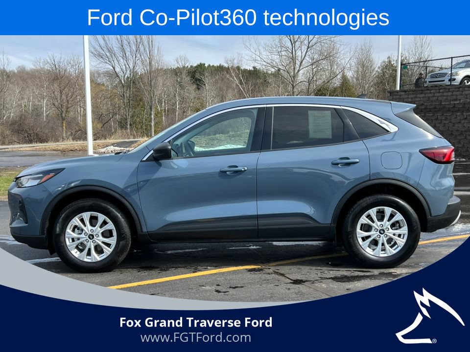 Certified 2023 Ford Escape Active AWD/4WD image 39