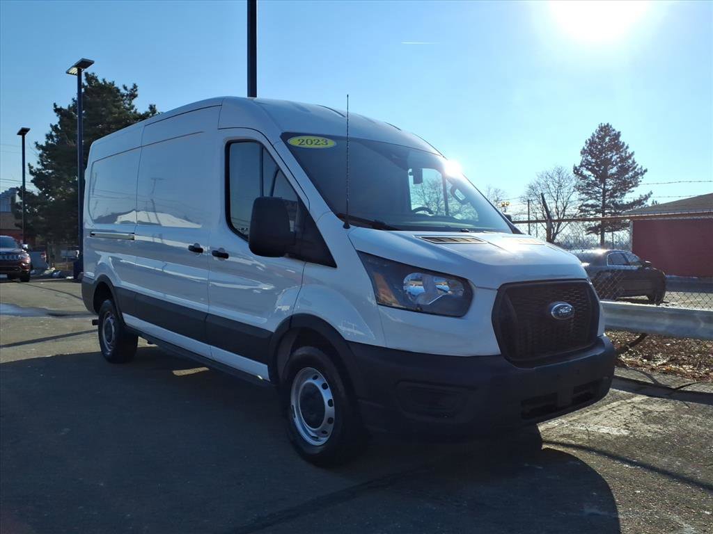 Certified 2023 Ford Transit 250 Medium Roof image 3