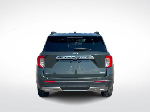 Certified 2024 Ford Explorer XLT w/ Equipment Group 202A AWD/4WD image 7
