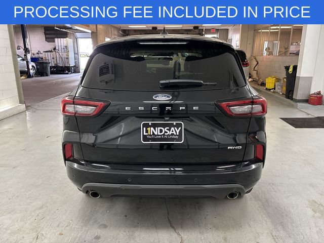 Certified 2023 Ford Escape ST-Line Select w/ Tech Pack #2 AWD/4WD image 2