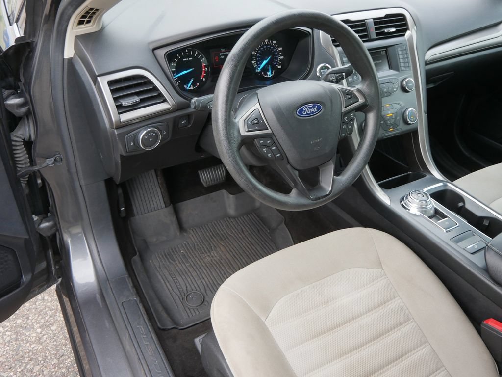 Certified 2019 Ford Fusion S FWD image 10