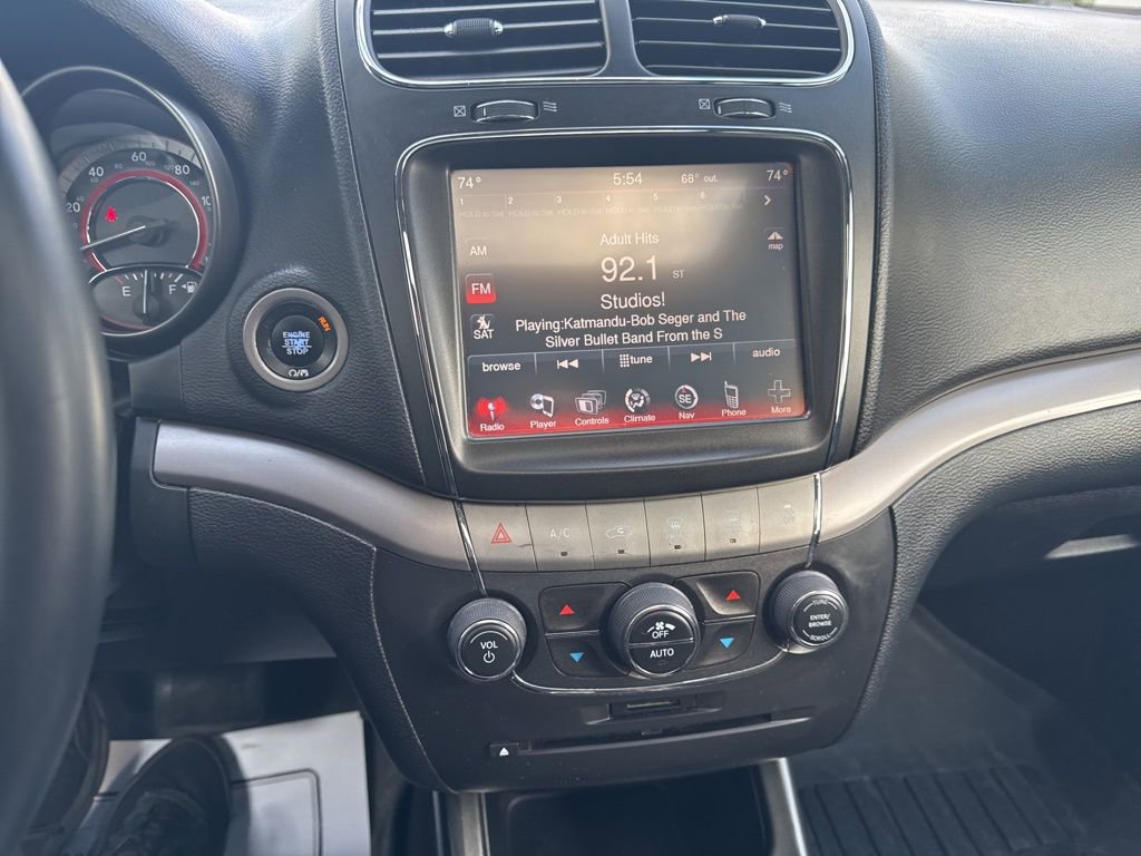Used 2018 Dodge Journey Crossroad w/ Nav & Sun Group FWD image 20