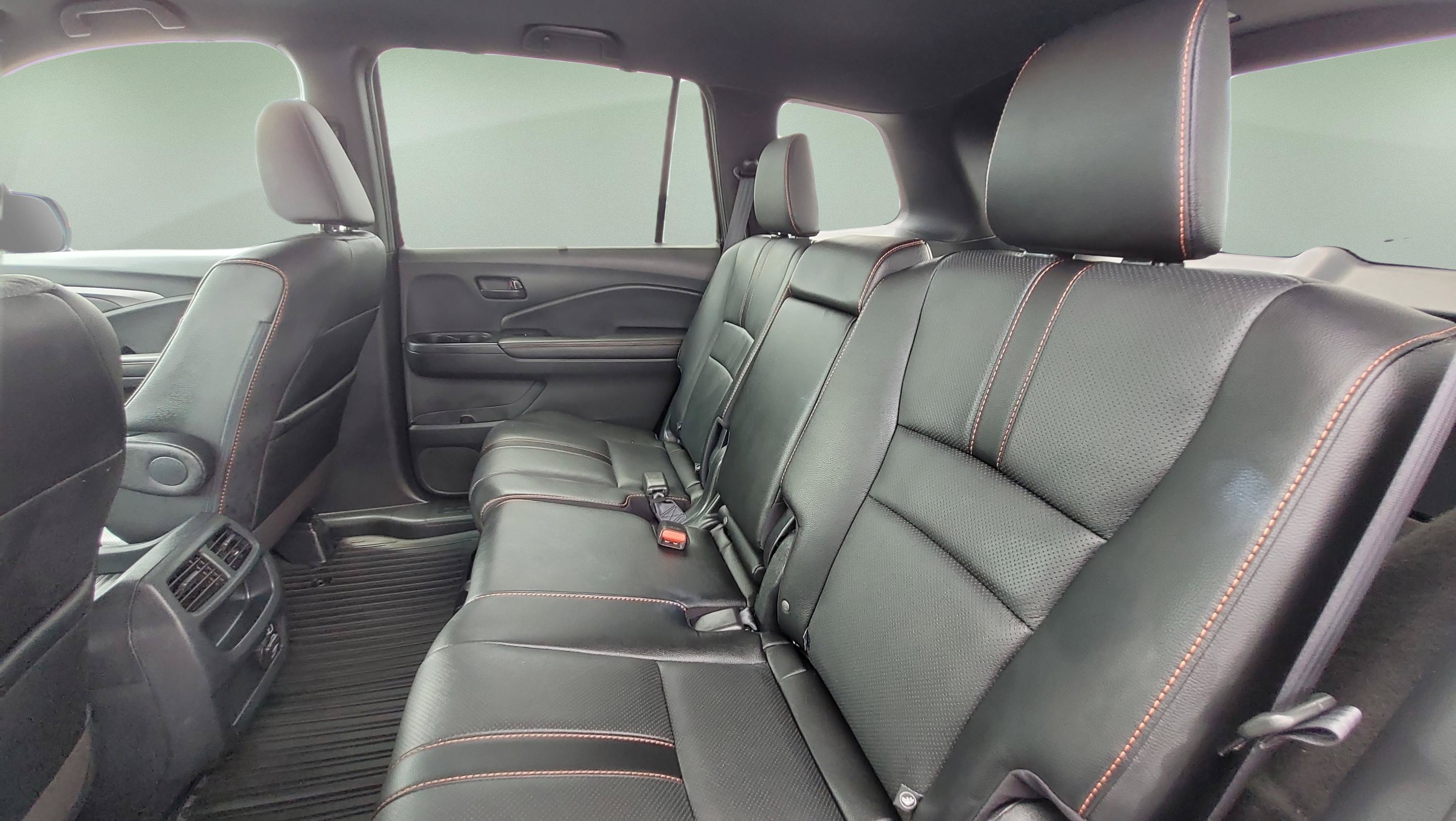 Used 2022 Honda Passport TrailSport image 17