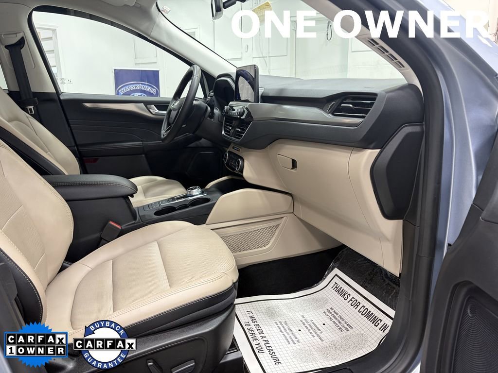 Certified 2022 Ford Escape Titanium w/ Class II Trailer Tow Package FWD image 22