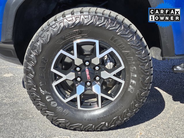 Used 2023 GMC Canyon AT4X image 10