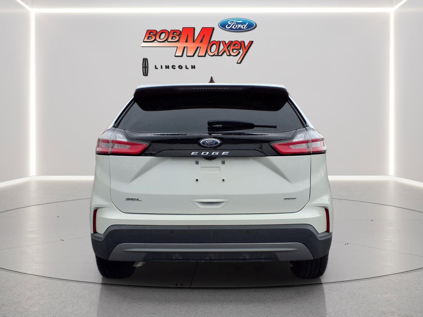Certified 2024 Ford Edge SEL w/ Convenience Package AWD/4WD image 6