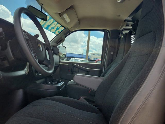 Used 2024 Chevrolet Express 2500 w/ Driver Convenience Package image 24