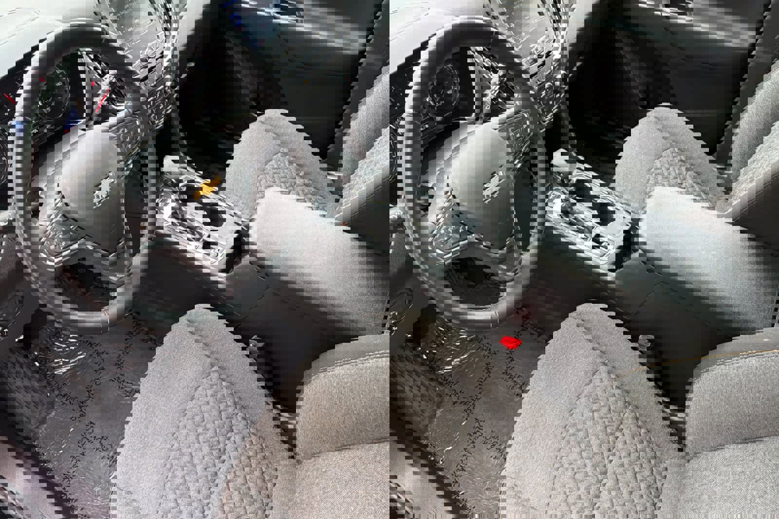 Used 2024 Chevrolet Equinox LT image 11