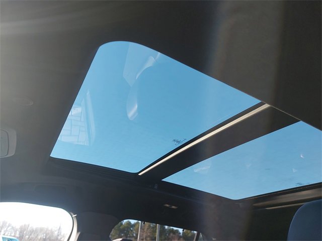 Certified 2025 Ford Explorer ST image 29