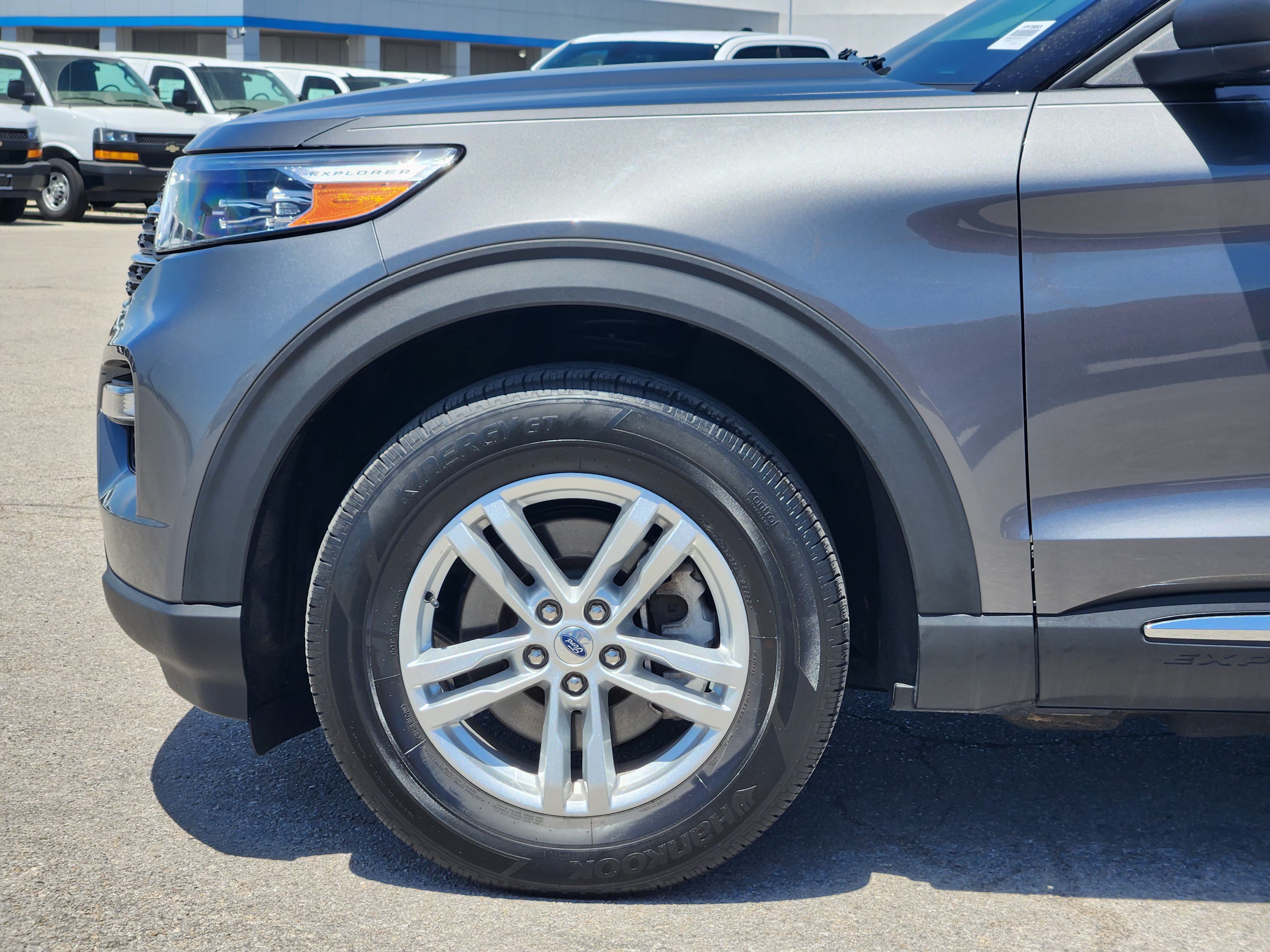 Certified 2023 Ford Explorer XLT w/ Equipment Group 202A AWD/4WD image 9