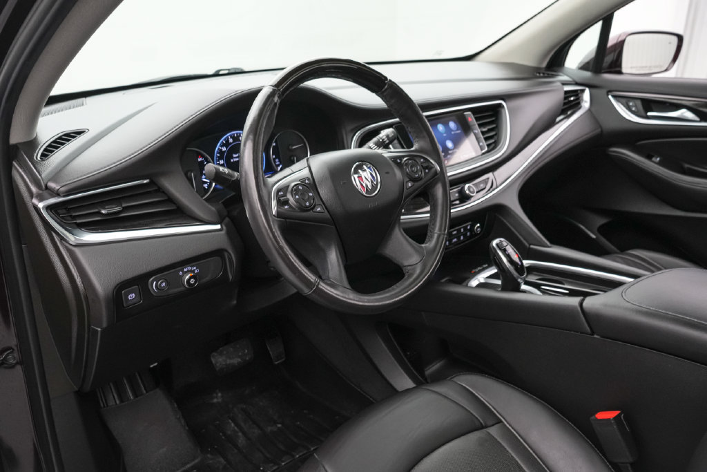 Used 2020 Buick Enclave Avenir w/ Avenir Technology Package AWD/4WD image 12