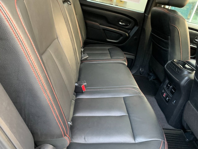 Used 2021 Nissan Titan PRO-4X w/ Pro-4x Convenience Package AWD/4WD image 16